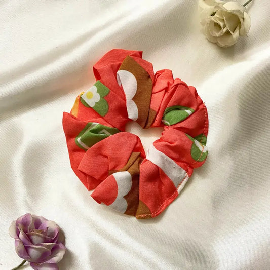 SCRUNCHIES - RED PRINTED