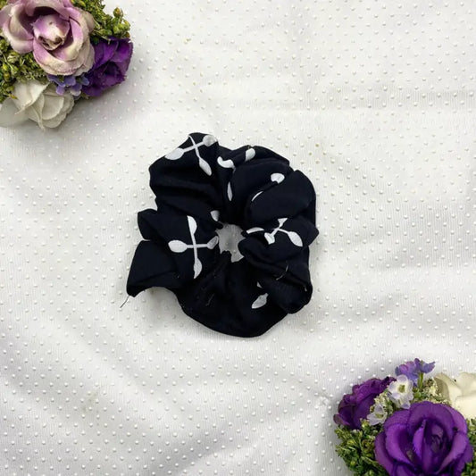 SCRUNCHIES - BLACK PRINTED